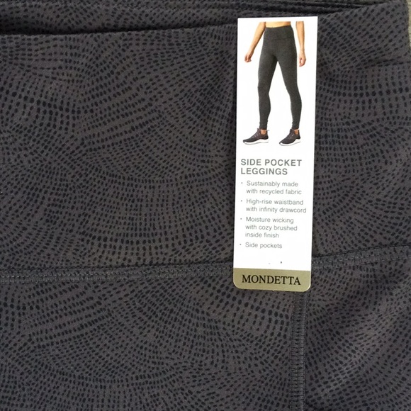 Mondetta - Performance + Luxury Side Pocket Legging - Picture 3 of 5